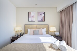 1 bedroom, in-room safe, iron/ironing board, free WiFi