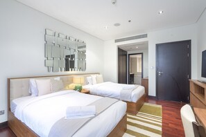 2 bedrooms, in-room safe, iron/ironing board, free WiFi