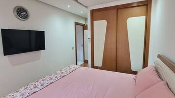 2 bedrooms, free WiFi