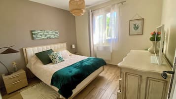 2 chambres, Wi-Fi gratuit, draps fournis