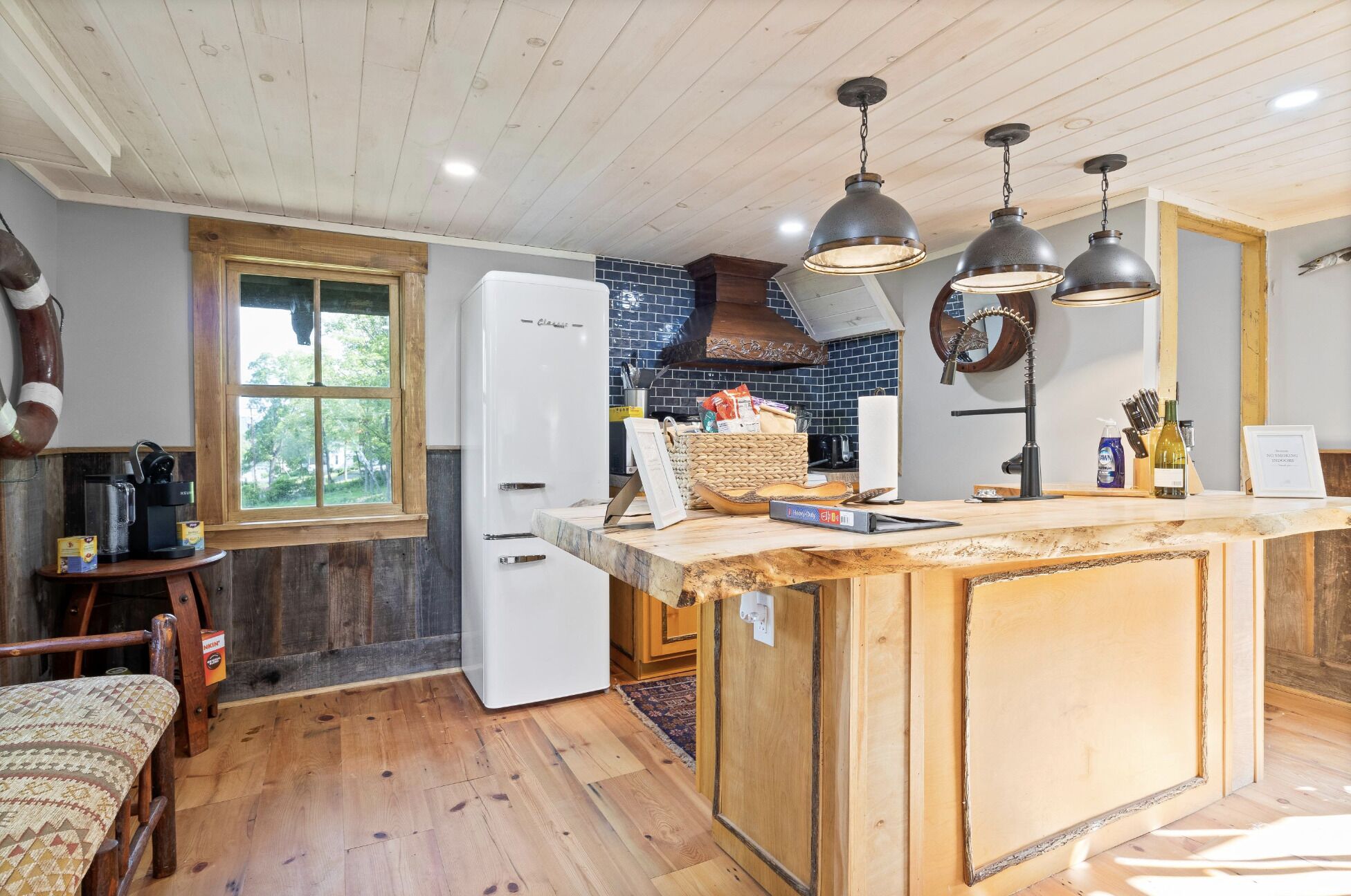 Newly Renovated Home Next to Canandaigua Lake