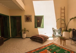 Deluxe Room | Living area - Riad Almarrah (Marrakech)