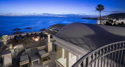 Sunset Cove Villas in Laguna Beach