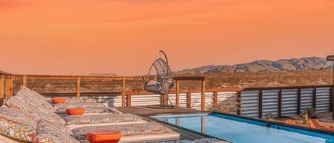 Outdoor pool, a heated pool