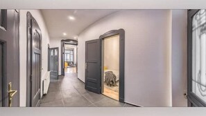 2 Schlafzimmer, Schreibtisch, Bügeleisen/Bügelbrett, kostenloses WLAN