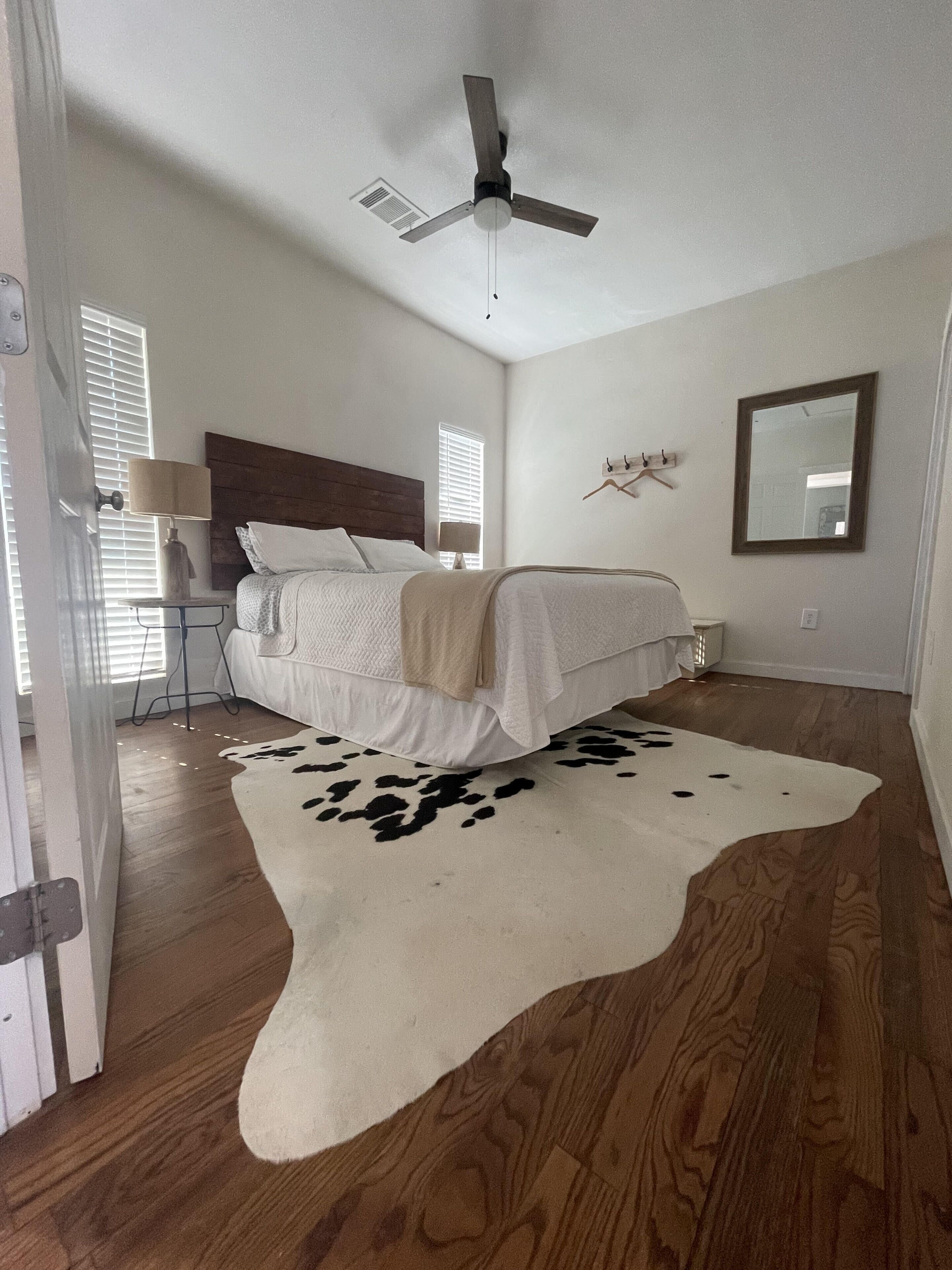 Relaxing Bungalow with 2 Master Suites on the Llano River