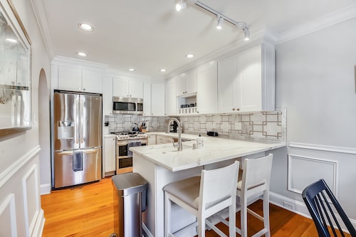 Historic 3 Bedroom Downtown Annapolis Townhome