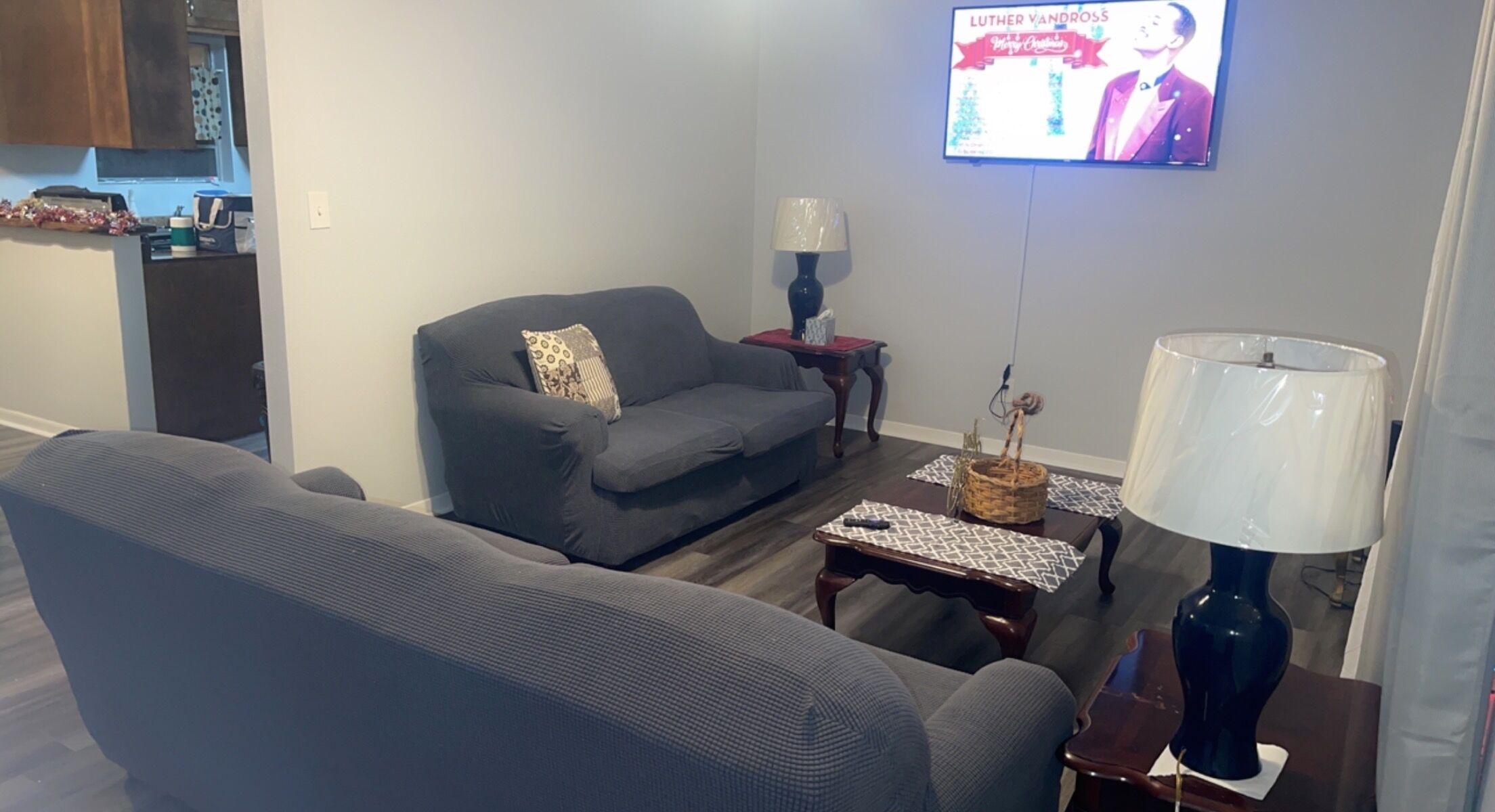 A PLACE OF COMFORT  HOUSE NO DECK/PATIO BEACH ABOUT 1 MILE AWAY