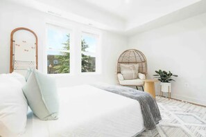 2 bedrooms, free WiFi, bed sheets