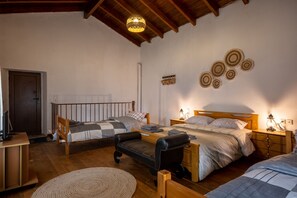 Vila | 2 quartos, ferros/tábuas de passar roupa, Wi-Fi de cortesia
