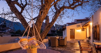 Walnut Tree Villa Ano Archanes-10km From Heraklion