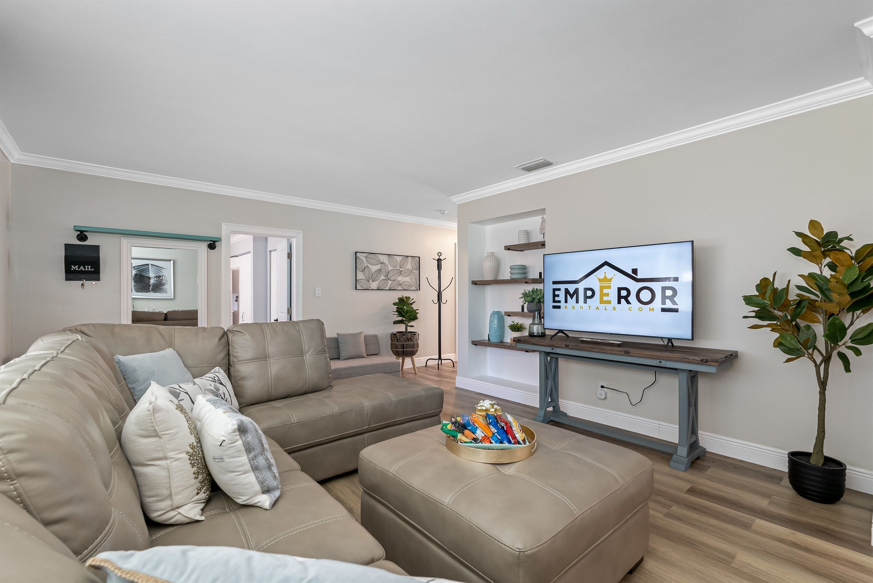 Upscale Luxury Property in Fantastic Location