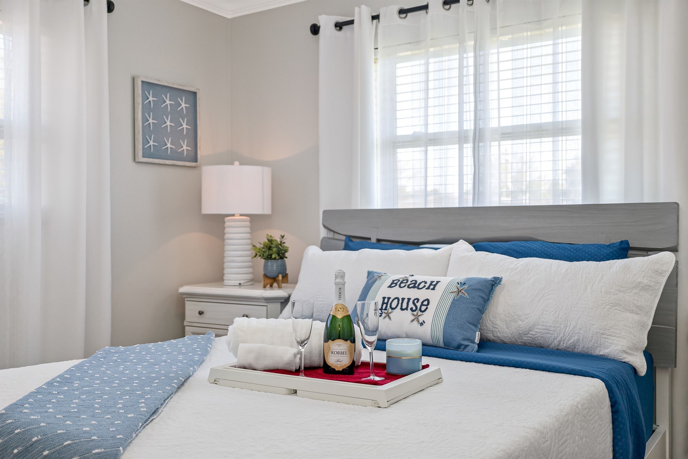 Upscale Luxury Property in Fantastic Location