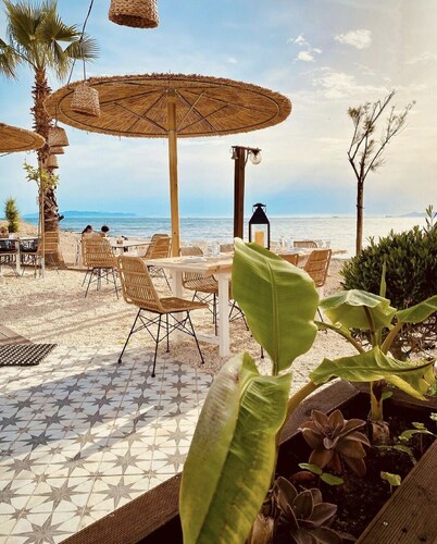 The Black Marble - Sea View / 2BR / 1,5BA