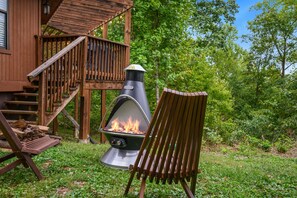 Property grounds - Stay in a Yurt! Cozy Comfort & Nature Bliss (Gatlinburg)