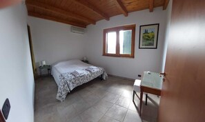 2 bedrooms, internet, bed sheets - Paolillo House (Lido di Noto, Eloro, Noto)