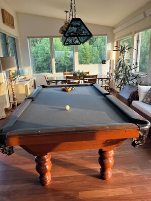 Spielezimmer