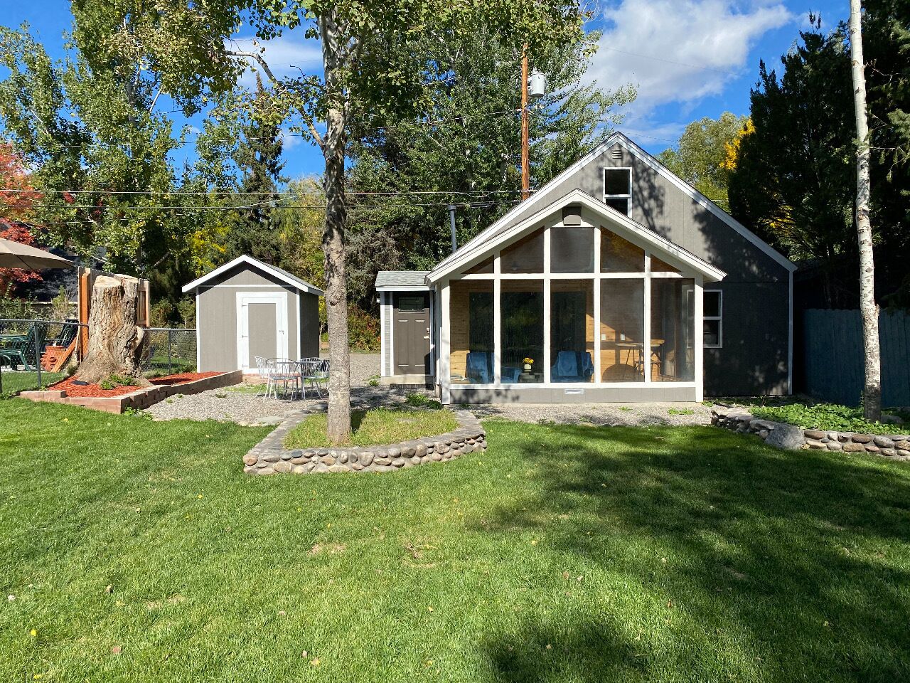 Cute bungalow near hospitals and Pioneer Park