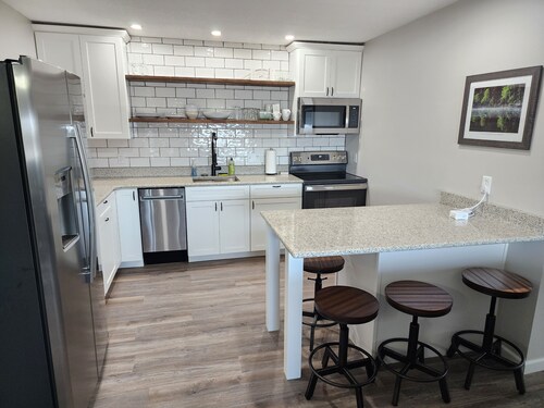 Green Lake Condo in the heart of Spicer