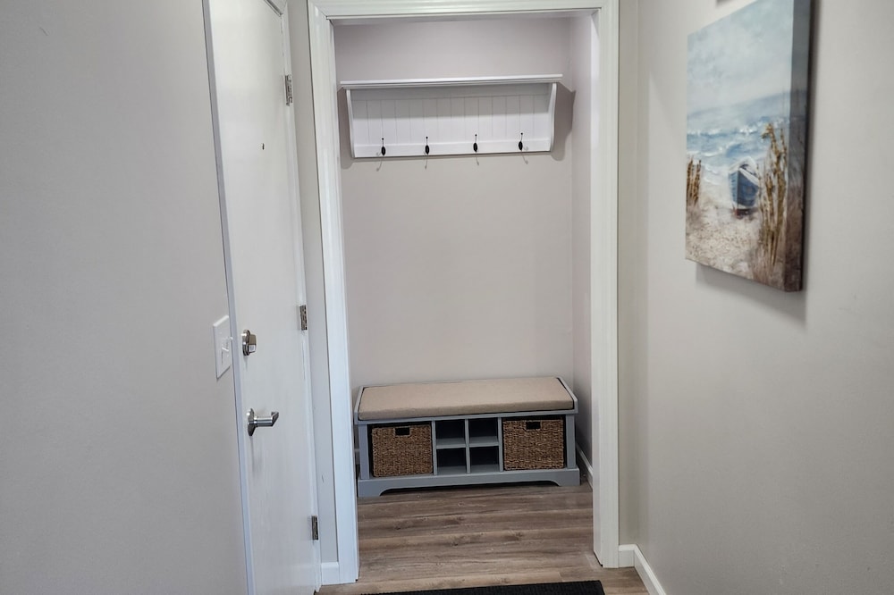 Green Lake Condo in the heart of Spicer