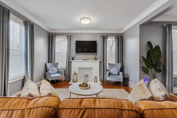 Smart TV, foosball, stereo