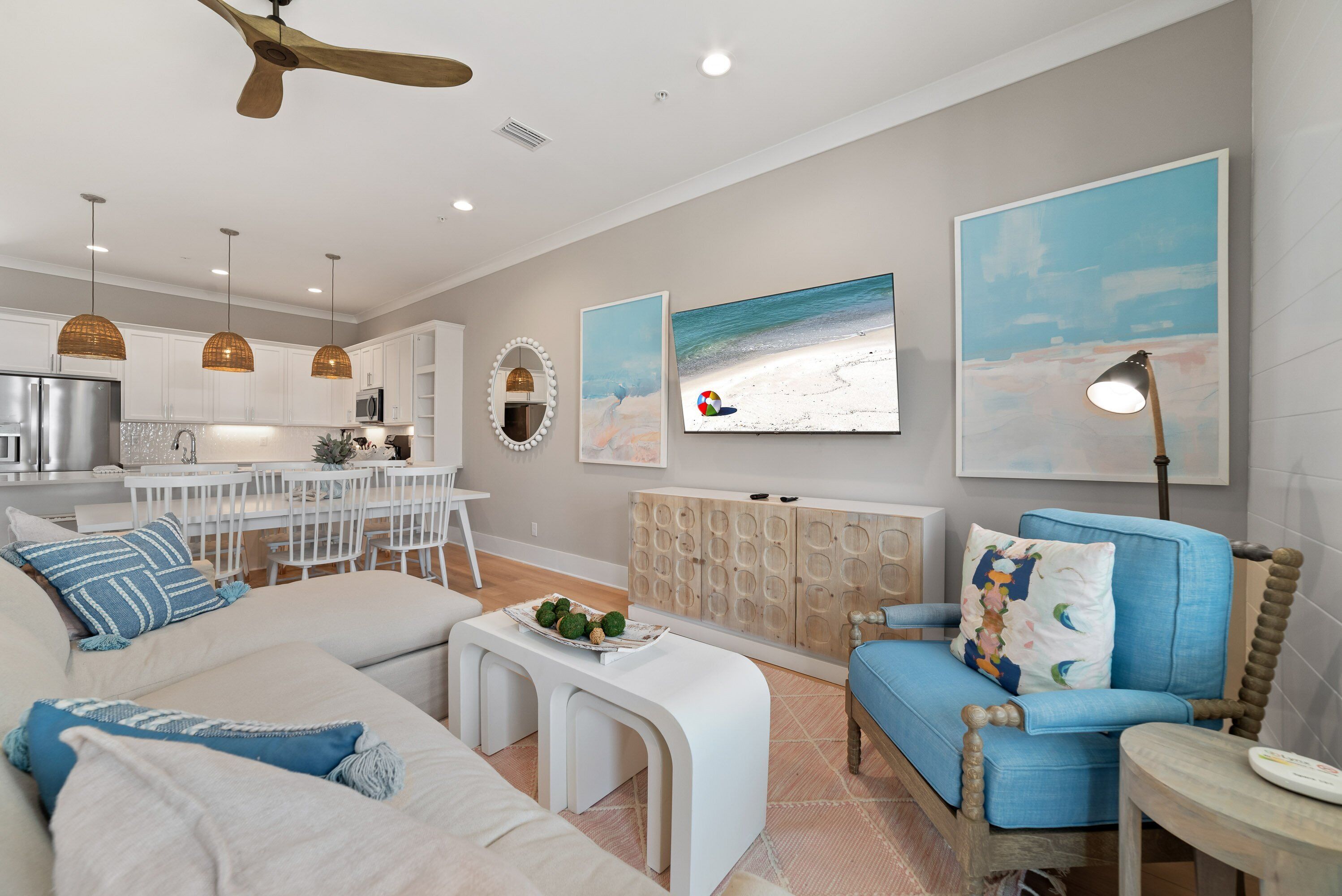 BEACH HOUSE, WATER VIEWS, COMMUNITY POOL!