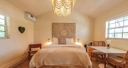 Private Beach Access & Ocean Breezes | Your Perfect Getaway