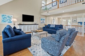 Televisión y futbolito 