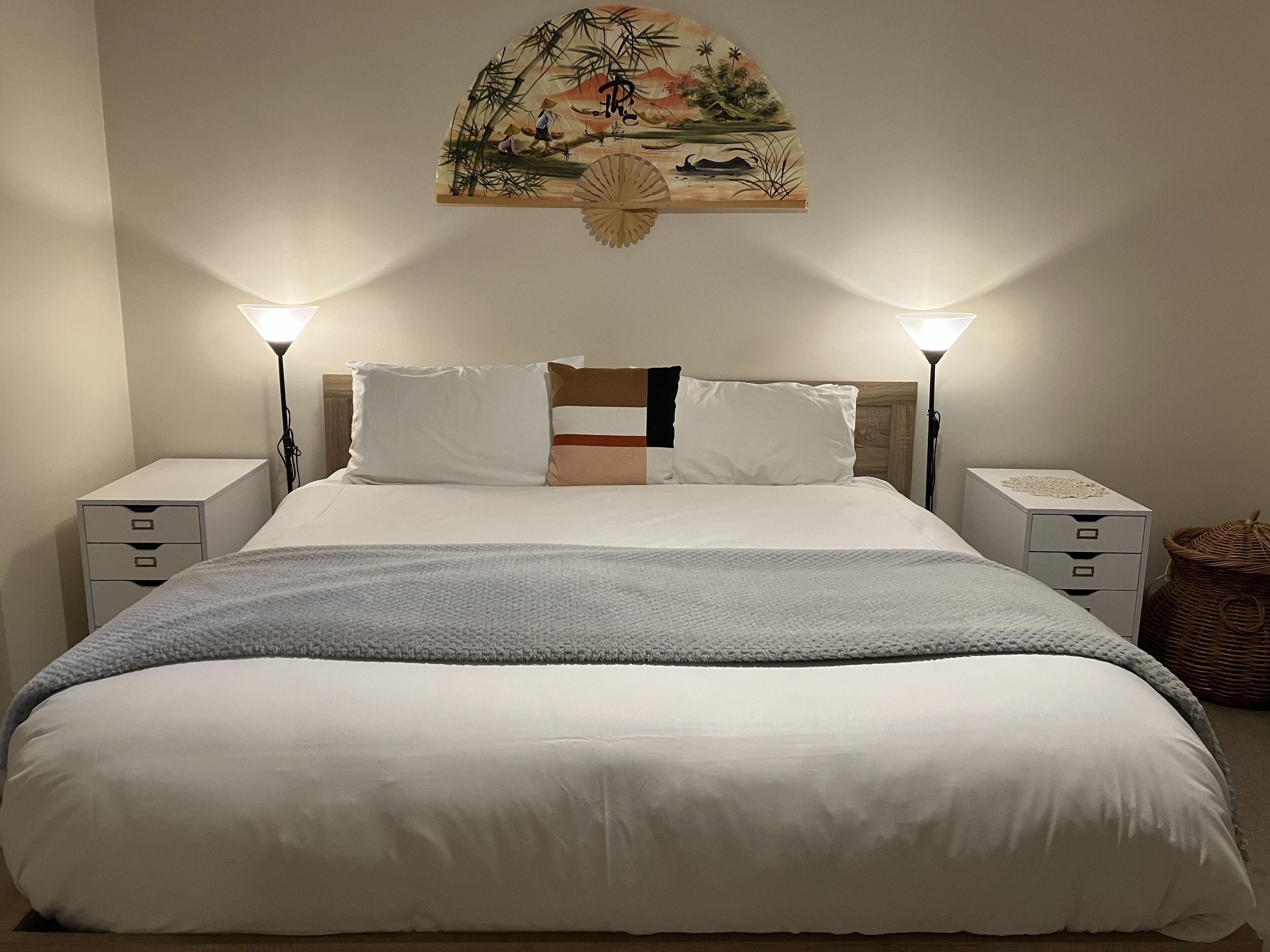 The Anson- Pet friendly lovely central home. Only a 10 minute walk to everything