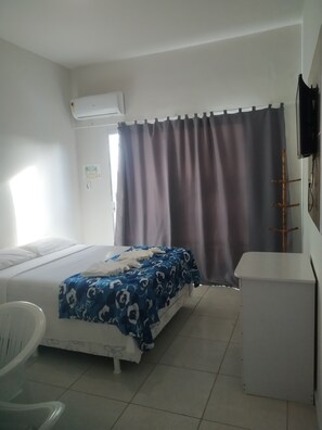 Free WiFi, bed sheets - Pousada Recanto Canaã (Tamandaré)