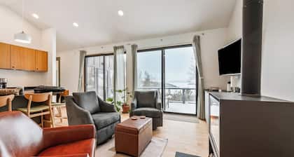 Winston Nordic | Snowmobile Access | Views