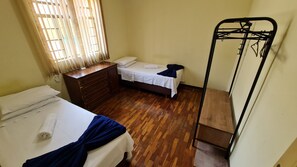 Villa | 3 bedrooms, free WiFi - Casa Itapoã Pampulha (Belo Horizonte)