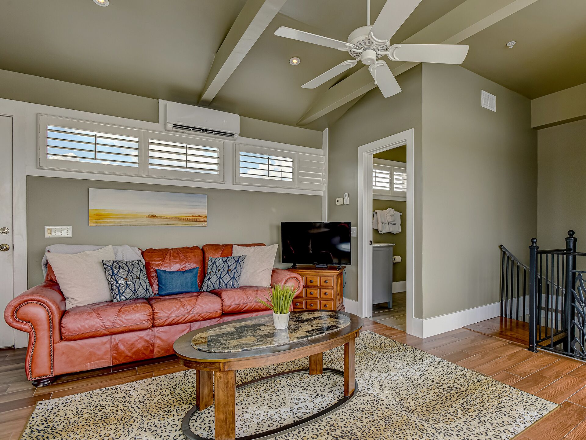 Amazing River Views from Private Balcony, Walk Everywhere, Heated Pool Access