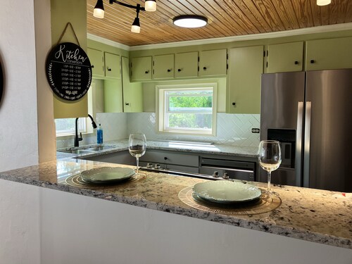 Coin Cottage farmhouse on 151 Trail in Nelson County