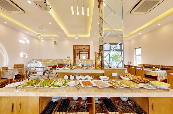 Restaurant - Hang Beach (Da Nang)