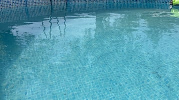 Piscina a l'aire lliure