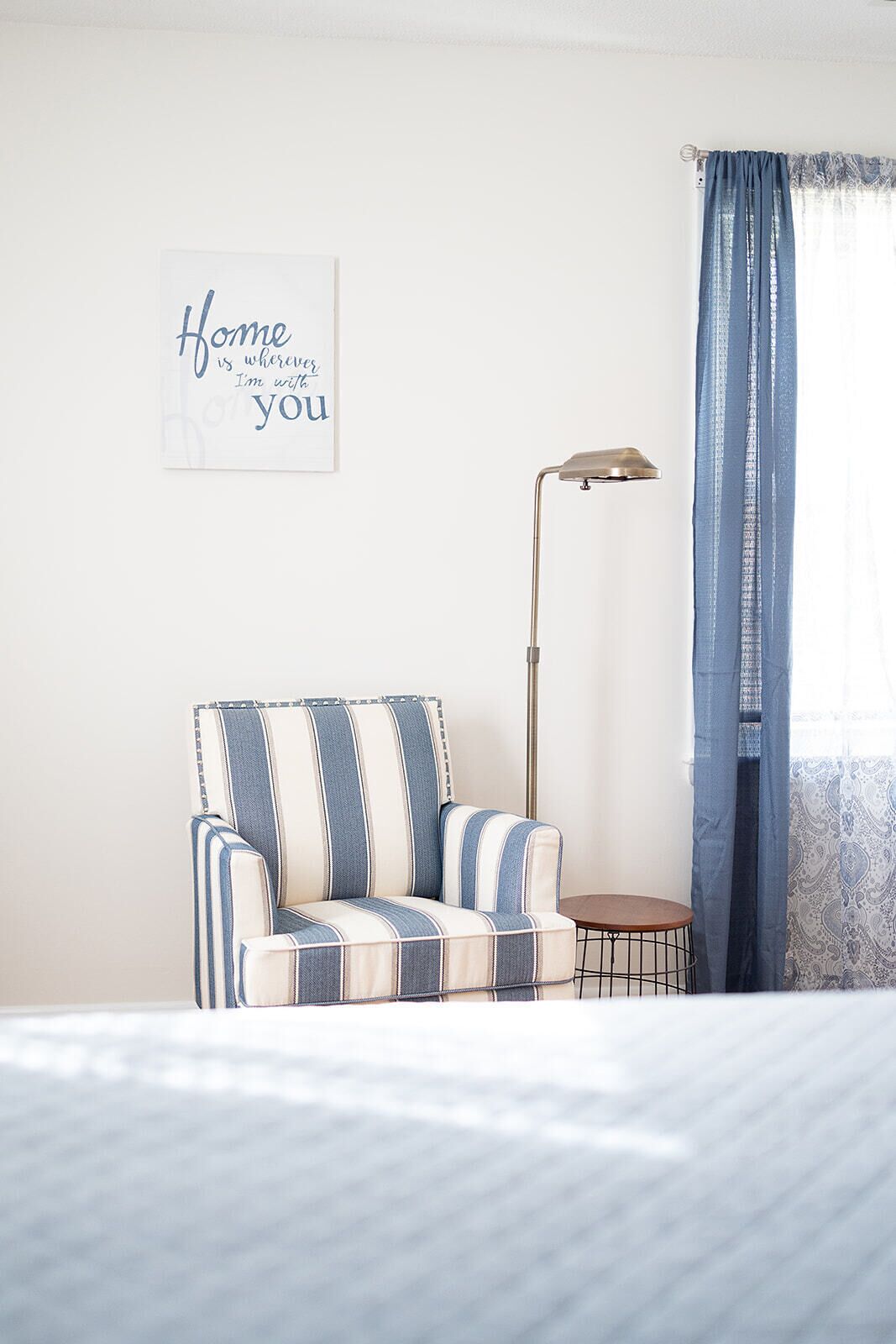 Vaden’s R&R  Sweet charming country house to relax in with family and friends!