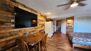 2 bedrooms, WiFi