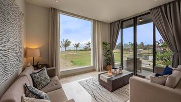 Smart TV 42-inci dengan saluran TV digital, TV, dan kantor