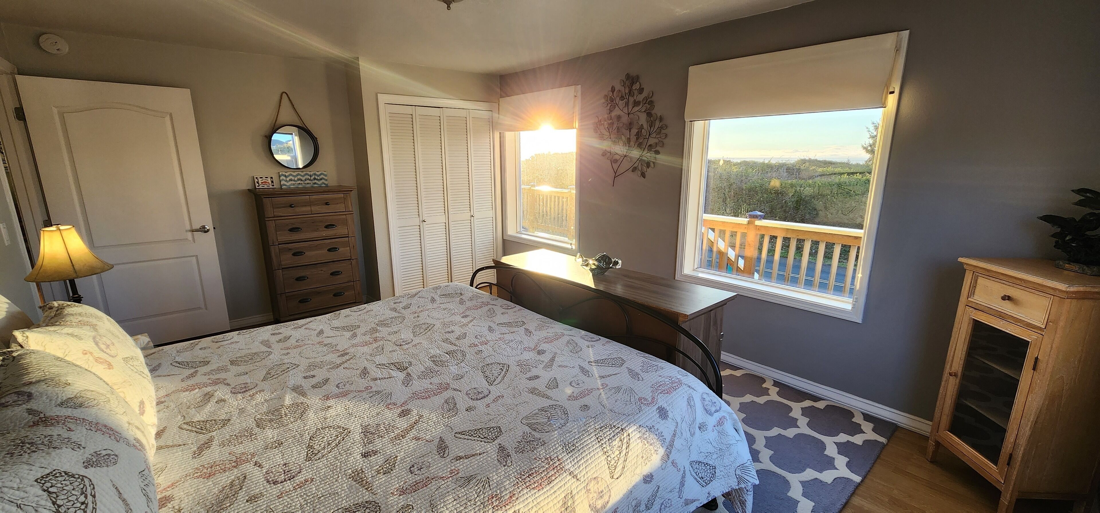 Spacious Home w/Ocean Views! 2 min. Walk to Beach!