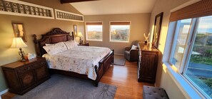 3 chambres, fer et planche Ă repasser, Wi-Fi gratuit, draps fournis