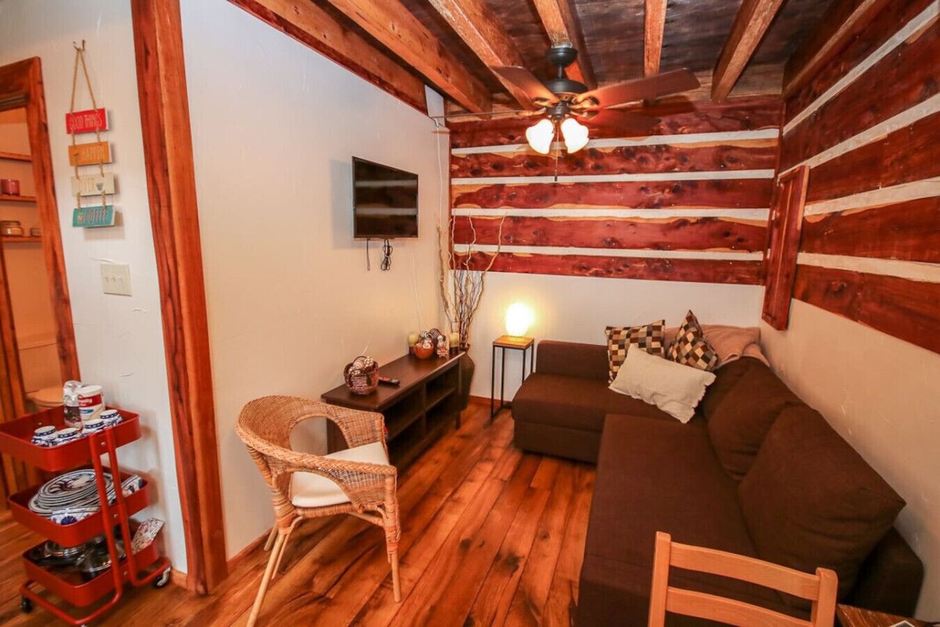 Smart TV, DVD player, stereo