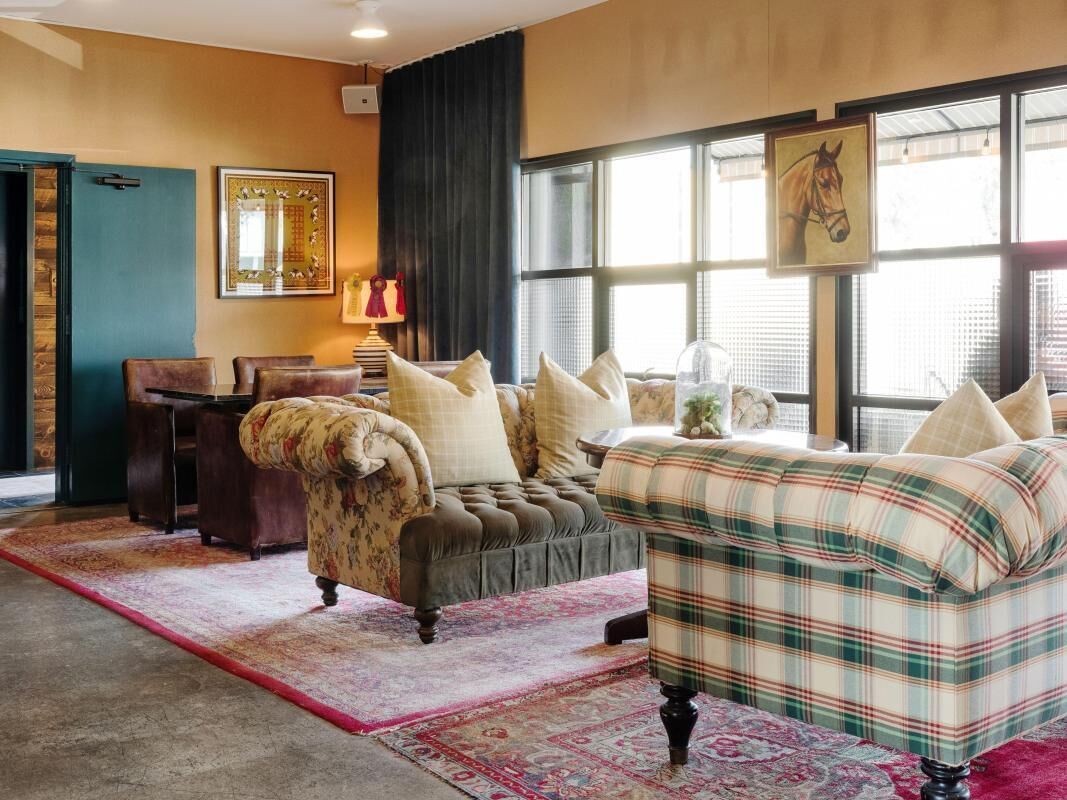 Spacious Good-Value Accommodation! Pets Allowed, Near Petersen Automotive Museum