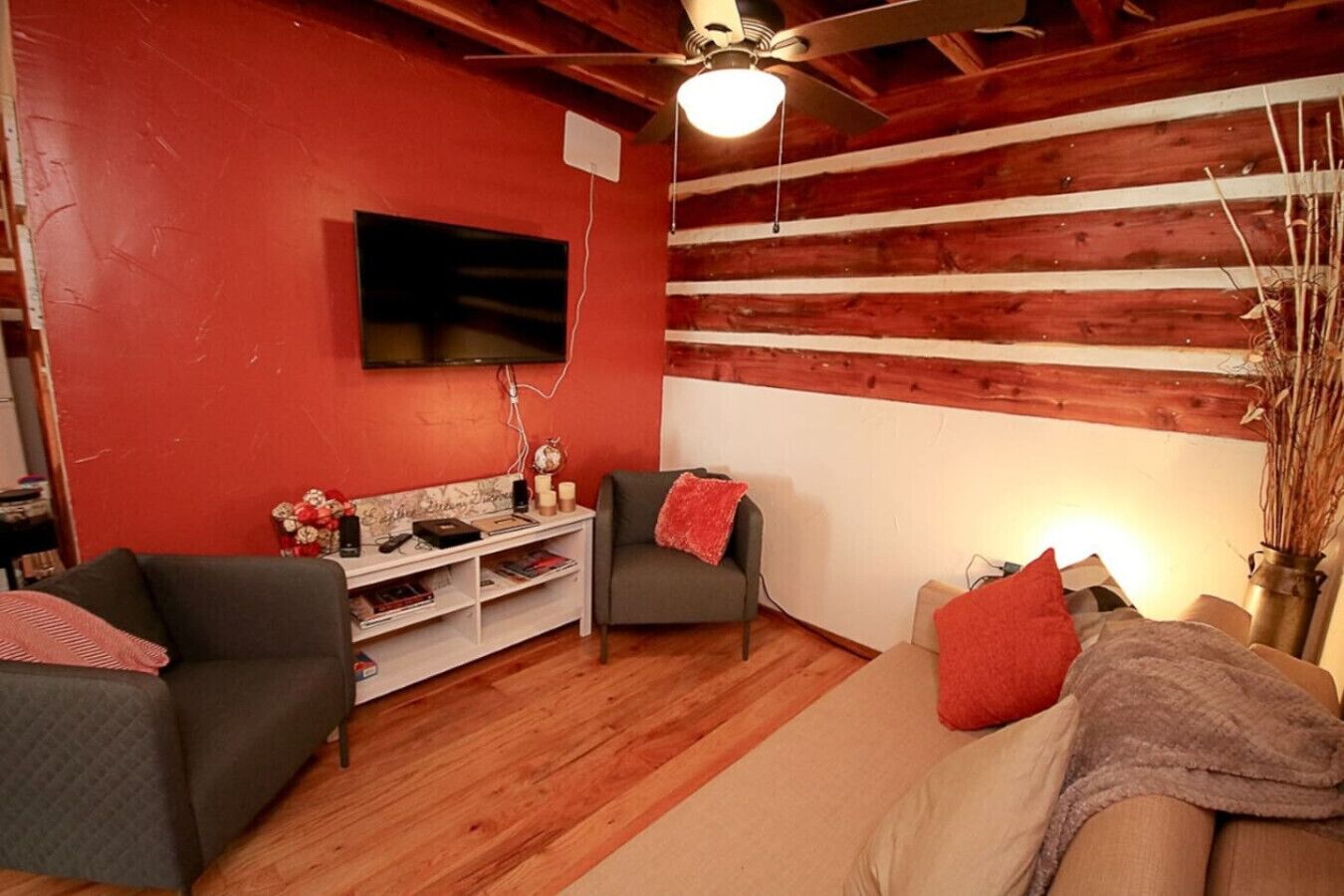 TV connectée, lecteur de DVD, chaîne hi-fi