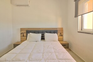 4 chambres, fer et planche à repasser, Wi-Fi, draps fournis