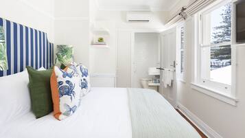 Room | 1 bilik tidur, bar mini, kalis bunyi, Wi-fi percuma