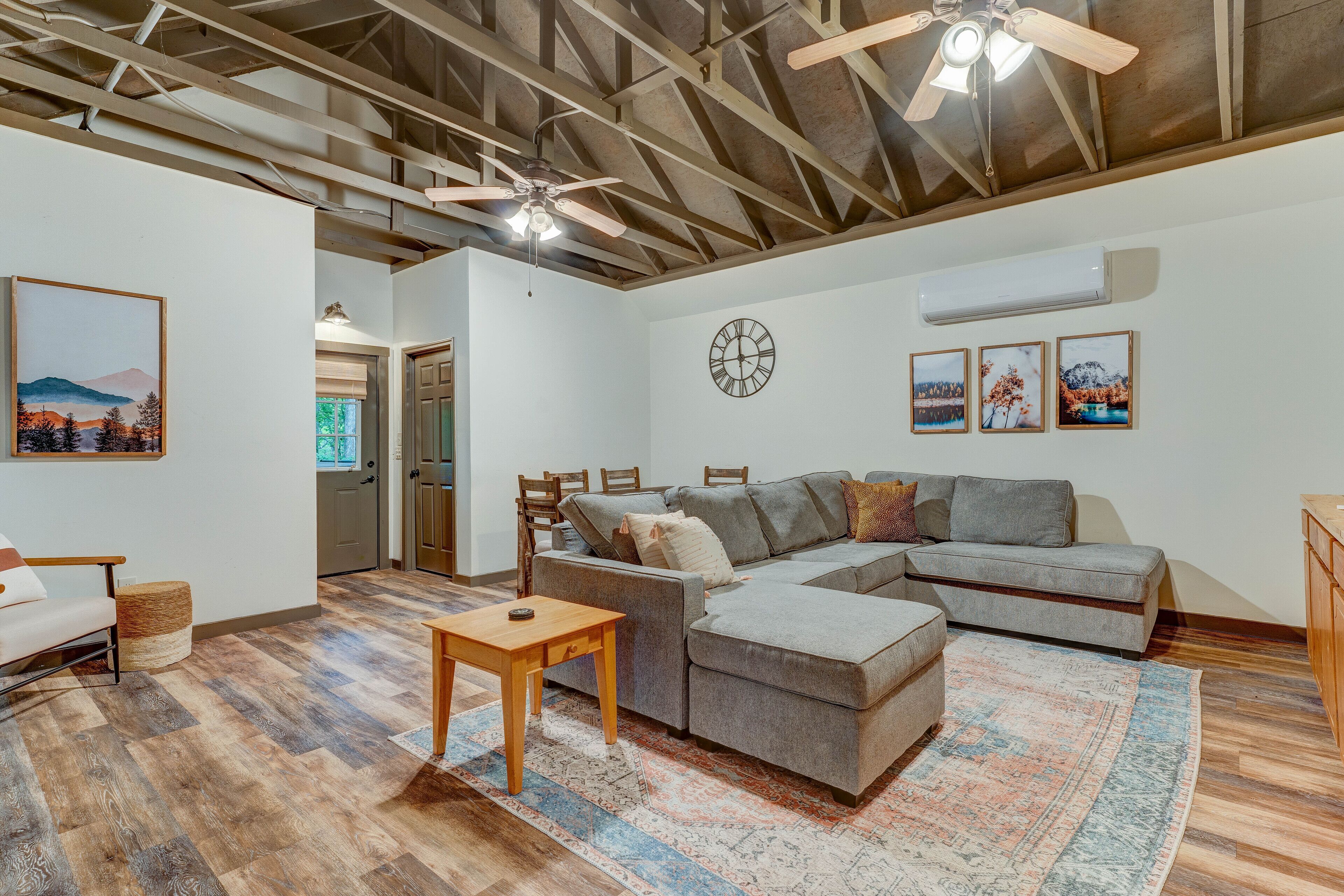 Bamby Bungalow. Family and Pet Getaway