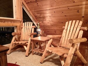 Living area - Paradise In Bryce Log Cabin  (Basye)