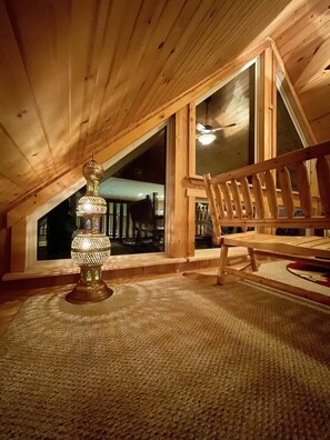 Living area - Paradise In Bryce Log Cabin  (Basye)