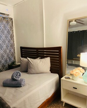 2 bedrooms, WiFi, bed sheets